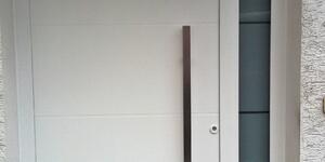 Hochwertige Montage von Türen in Groß-Zimmern