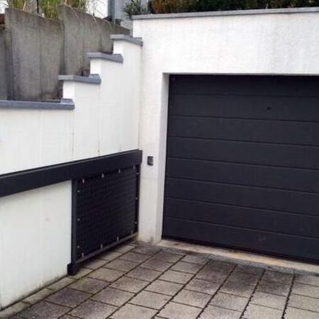 Lieferung und Montage der Garage
