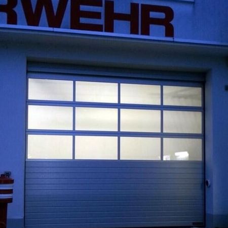 Lieferung und Montage der Garage der Freuerwehr