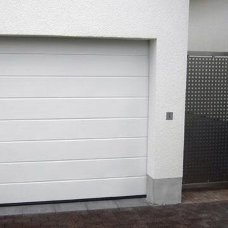 Lieferung und Montage der Garage