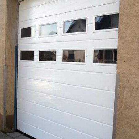 Lieferung und Montage der Garage