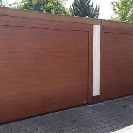 Lieferung und Montage der Garage